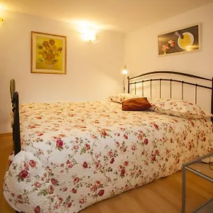 Kamenita Apartamento Split